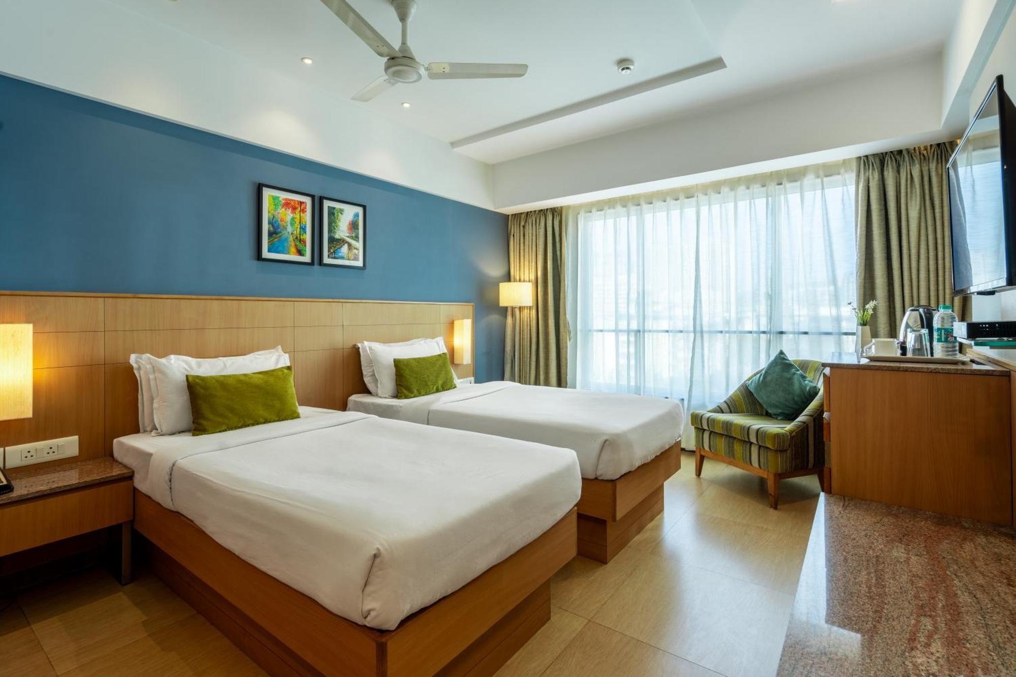 Gcc North Side Hotel Mumbai Ngoại thất bức ảnh